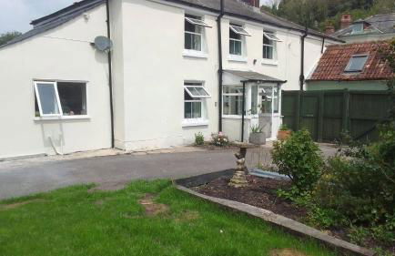 4 Bed-2 Bath-Bar-Pool Table-Library- Xmas venue - Photo 43