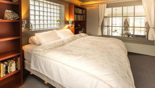 Luxury Living in Historic Bank Haven of Art&Music - Foto 3