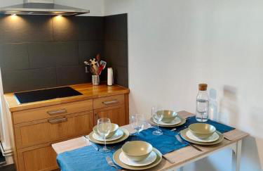 Family-Friendly Duplex - NEAR CENTER - FREE PARKING - WIFI - Foto 9