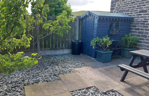 1 Bed Cottage - Sleeps 3 - Garden - Parking - Wifi - Foto 24