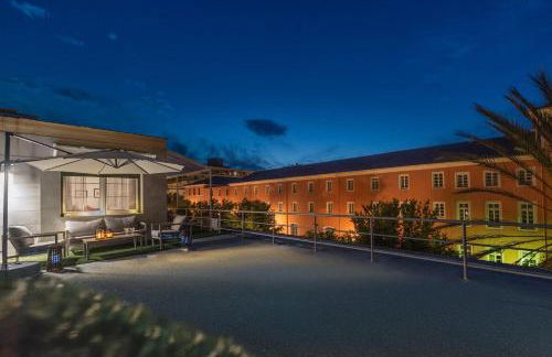 Old Fortress View Roof Top Apartment by Konnect - Foto 54