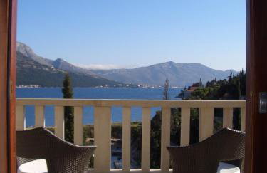 Villa Jade Apartments FRONT ROW SEA VIEW - WALK TO KORCULA OLD TOWN - Foto 44