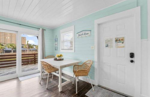 Newly Renovated 2 Bedroom Beach House Free Parking - Foto 13