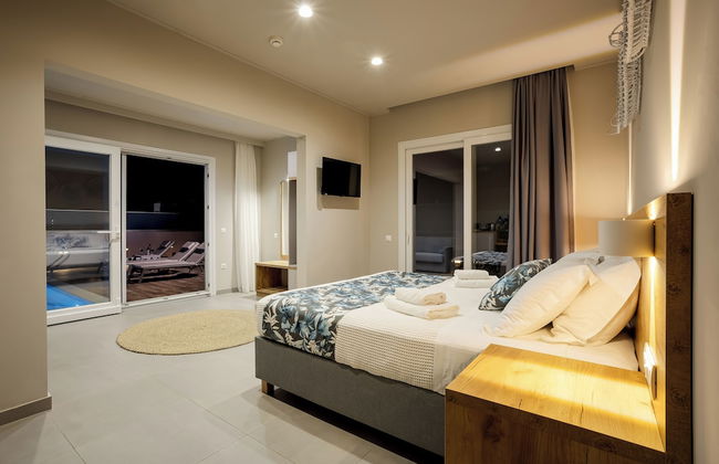 Sarpidon Suites - Photo 43