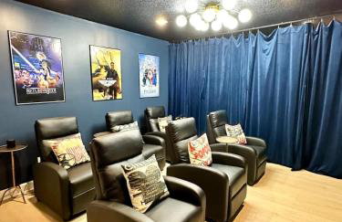 Theater and game rooms 5 bedrooms 2 king size beds TikTok and social media wall - Foto 29