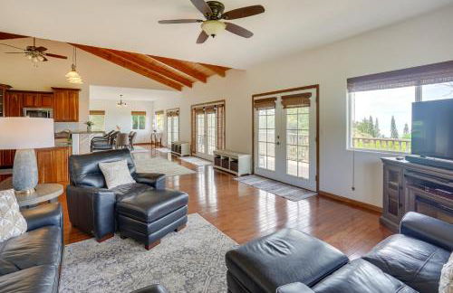 Hawaiian Retreat with Ocean Views in Captain Cook! - Foto 1