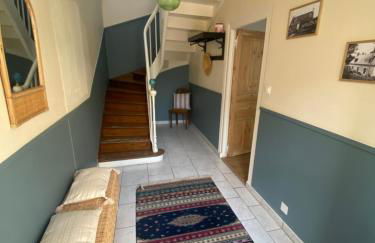 TY LOUIS Meublé de tourisme 3 étoiles pour 4 personnes avec vue mer et plages à 2 minutes à pieds - Foto 3