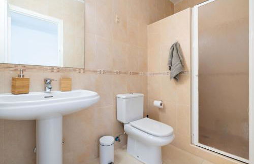 Chalet con vistas al mar y piscina - Foto 23