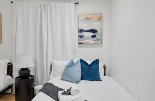 Modern Elegance- Big Group - Games - Sleeps 10 - Photo 25