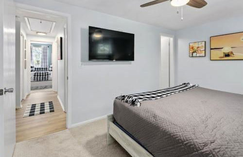 Luxury Sterling townhome - Private, Self checkin - Foto 17