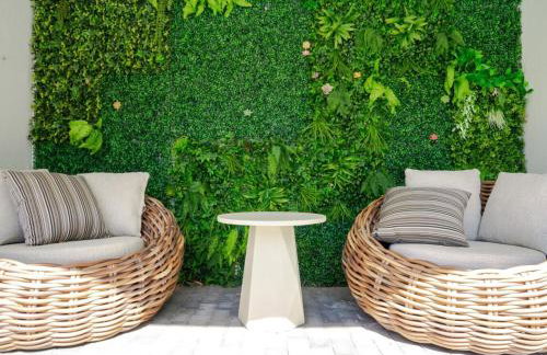 Aureum Stay Beachside Two Bedroom with Pool near Boca Beach - Foto 5