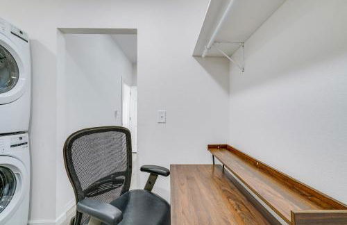 Sleek and Modern El Paso Retreat about 6 Mi to Downtown! - Foto 21