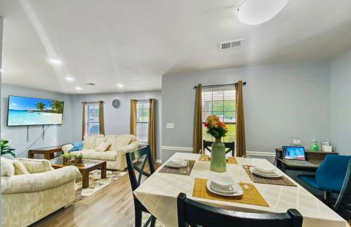 NEW! Luxe Cottage with Big Backyard 10 Mi to Augusta - Foto 1