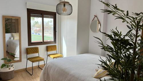 Duplex con terraza privada y parking a 15 minutos de Sevilla - Photo 2