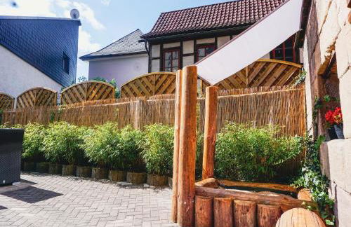 Stilvoll übernachten in Sonneberg - Foto 37