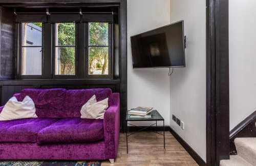 Locksbrook Lodge - Hot Tub - Spacious Outdoor Space - Photo 7