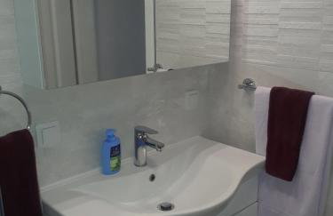 New Kosljun Apartment short walk to Beach - Photo 36