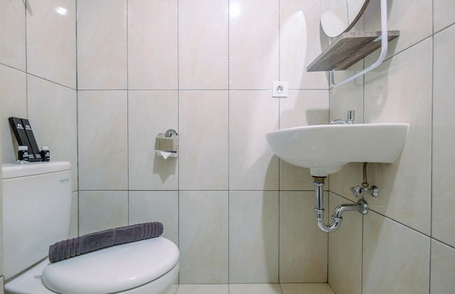 Fully Furnished With Comfy Design Studio Grand Kamala Lagoon Apartment - Foto 16