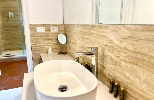 Regis Condo - Photo 150