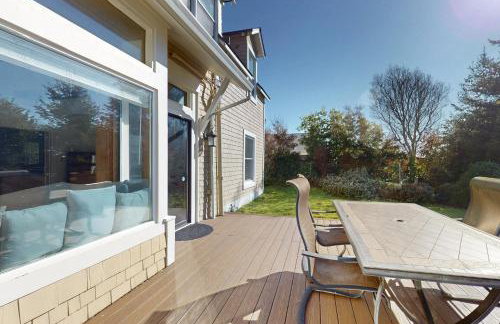 Large Oceanfront Bluff Home - Hot Tub Kids Room - Foto 26