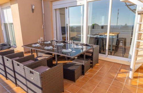 Apartamento Sereno 1 | Piscina, Garaje, Terraza y Playa - Foto 3