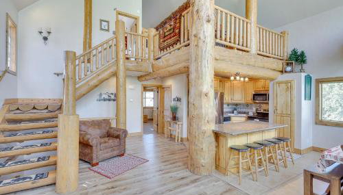 Rustic Sterling Cabin Walk to Palisade Lake! - Foto 5