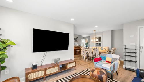 5 BR Stay Near Northwest Stadium for March 29 COL vs FRA - Foto 4