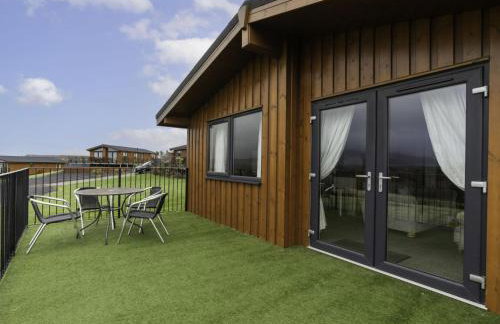 Chalet Loch Leven Lodge 21 by Interhome - Photo 1