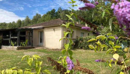 F1 noir/anis, avec terrasse couverte et jardin (E) - Foto 4
