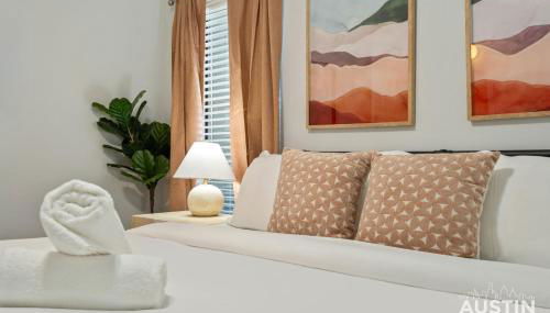 5BR 2BA Austin Hideaway Near SoCo The Domain and Lady Bird Lake by Austin Vacay - Foto 4