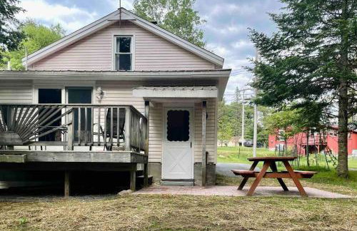 Moose Riverside Bungalow 3BR Home Old Forge NY - Foto 35