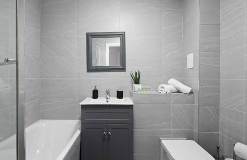 Spacious & Cosy, Netflix, Parking, Colindale Station - Foto 16