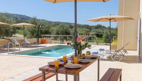 Villa Olga-Private Pool Escape near Rethymno - Foto 1, sunbed