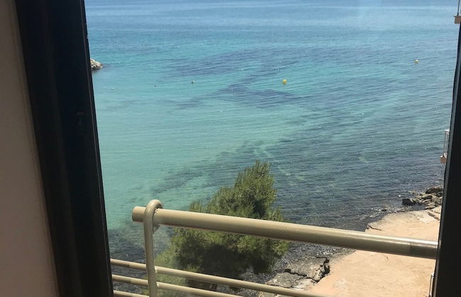 First Line Beach Apartment Alicante - Photo 17