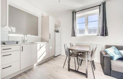 2 bedroom apartment with large rooms and Wi-Fi - Photo 13