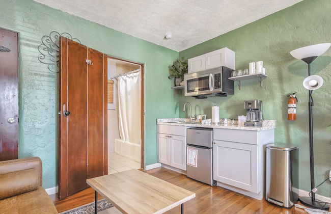 1BD Suiteclose to Red Rocksdogs Welcome! - Photo 8