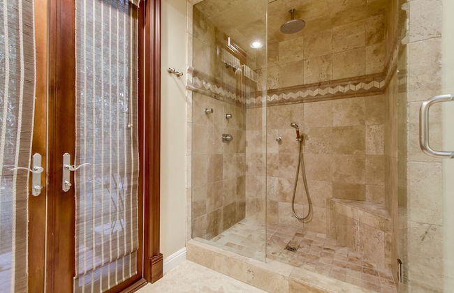 Tropical 5BR La Jolla Retreat by NamaStay - Foto 37