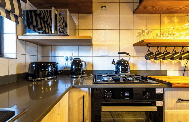 Hornbill Family Suites - Photo 40