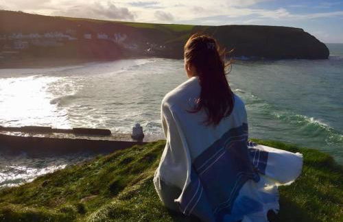 Beach Lovers Paradise in Portreath - With Sea Views & Log Burner just 100m from beach - Photo 43