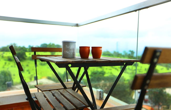 Royal Oakwood Villa by Shiloh Stay - Photo 30