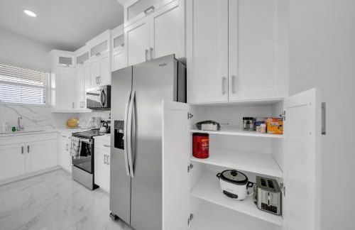 Cozy 3BR Duplex Unit with WiFi and Laundry in Lehigh Acres - Foto 23