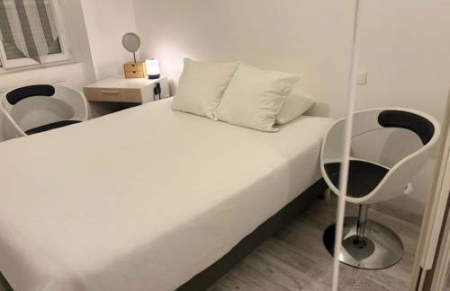 Appart'hotel61 OFFRE D'OUVERTURE Au pied de tous commerces & commodités ainsi que marché mercredi & samedi - Foto 19