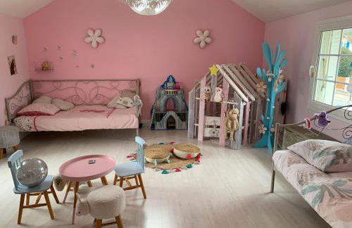 Maison atypique avec jardin à Évreux - Foto 16