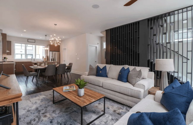 Luxe 4bdr w/ Balcony & Parking, 10 Mins to Broadway 9th Avenue by Avantstay - Foto 7