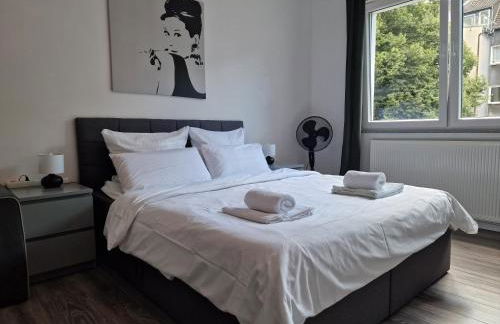 Modern Central Apartments near Hbf & Messe Essen - Foto 9