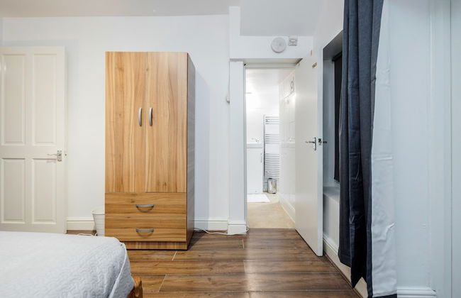 Charming 1-bed Basement Apartment in Lewisham - Foto 6