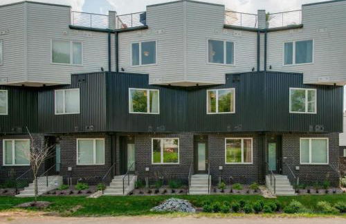 King & Queen 2 Homes - 24 Beds City Views - Foto 66