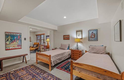 Black Forest - Wifi, Pet Friendly, Grill, Deck, Screen Porch, Family Friendly, Fireplace, Pool Access, Hiking - Foto 32