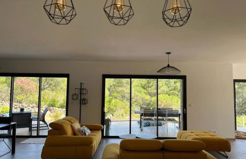 Villa Monte e Mare, piscine chauffée, climatisée à 5 mn de la plage de santa giulia - Foto 8