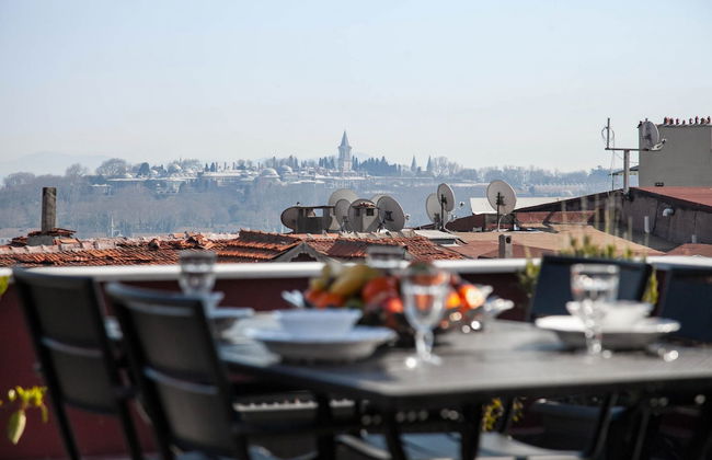 3 Bedrooms Apartment w Sea View and Terrace - Photo 31